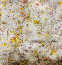 Load image into Gallery viewer, Flower Bed Bath Spell: Spring Magick & Sweet Dreams