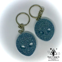 Load image into Gallery viewer, Ziggy: Alien Resin Keychains
