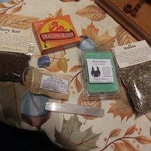 Load image into Gallery viewer, Witchcraft Style Mystery Box