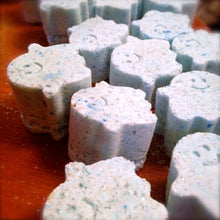 Load image into Gallery viewer, Funeral Parlor Bath Bomb Ghosts: Mixed Flower Scented