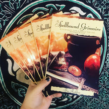 Load image into Gallery viewer, The Spellbound Grimoire Witchcraft Tips &amp; Spells For The Modern Witch by Bee Reckless
