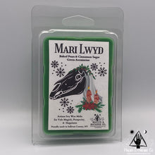 Load image into Gallery viewer, Mari Lwyd Wax Melts: Baked Pear &amp; Cinnamon Sugar | Prosperity | Happiness |

