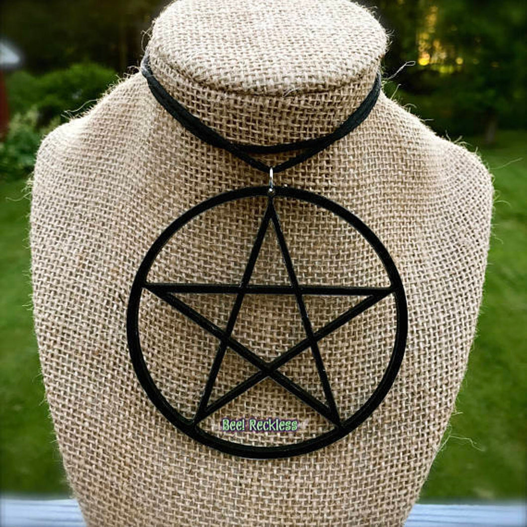 NüGoth Pentacle Necklace